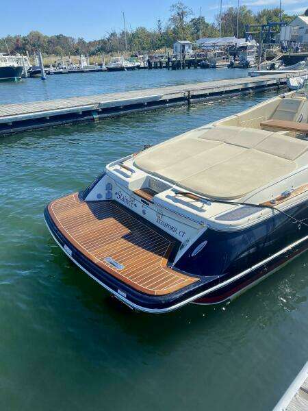 SLAINTE 32ft Chris Craft Yacht For Sale