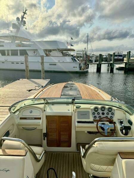 SLAINTE 32ft Chris Craft Yacht For Sale