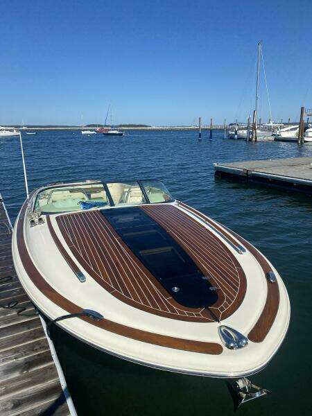 SLAINTE 32ft Chris Craft Yacht For Sale