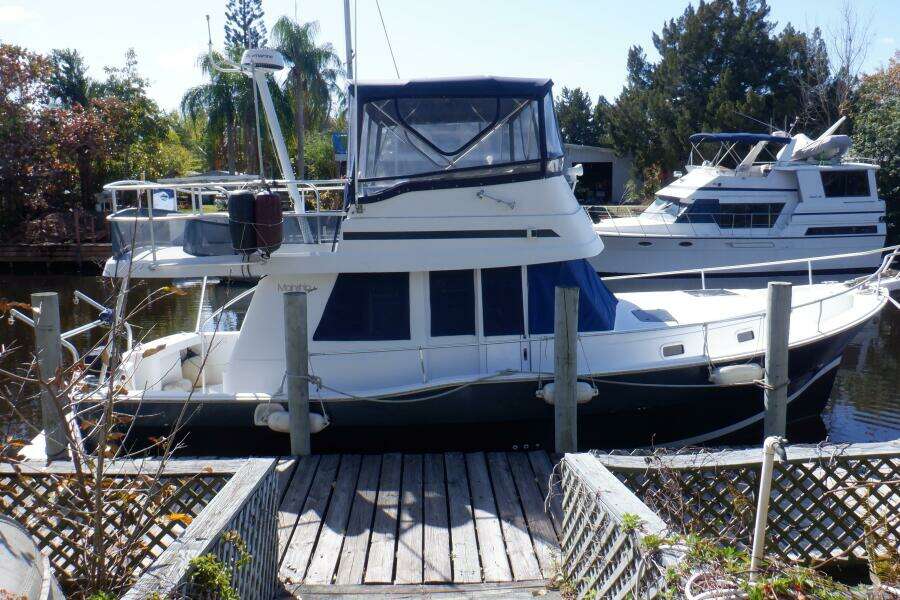 Seaglass 35ft Mainship Yacht For Sale