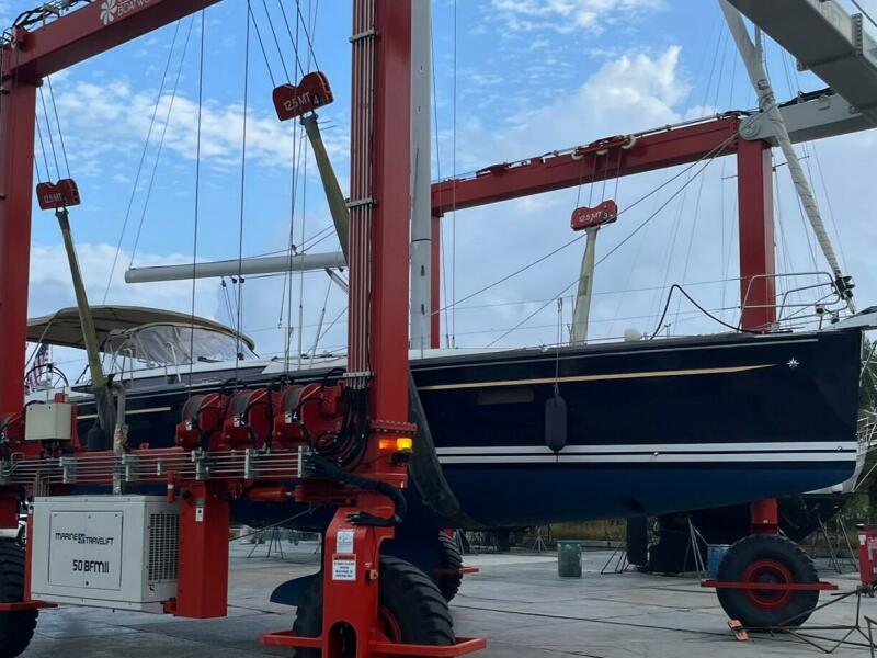 50' 2012 Jeanneau 509