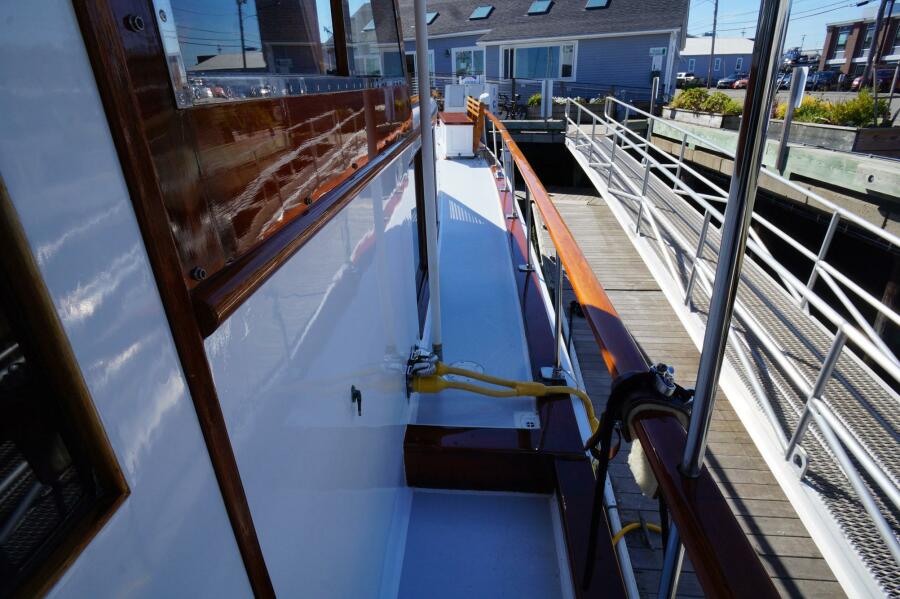 68' 1954 Trumpy 68 Motor Yacht