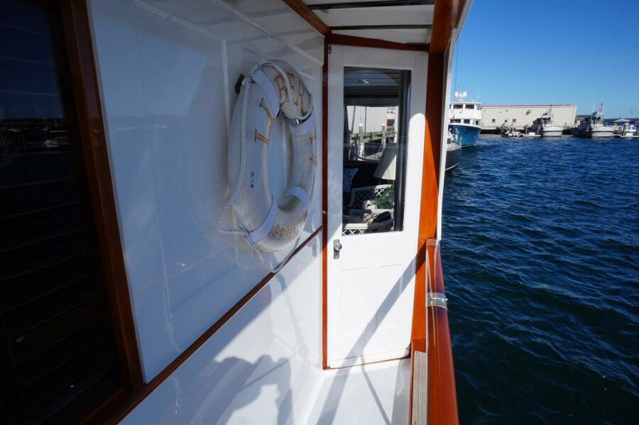 68' 1954 Trumpy 68 Motor Yacht