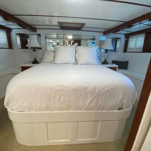 68' 1954 Trumpy 68 Motor Yacht