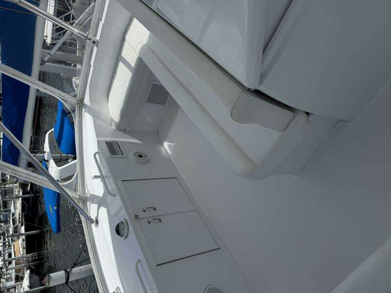 GLOMAR I 60ft Hatteras Yacht For Sale