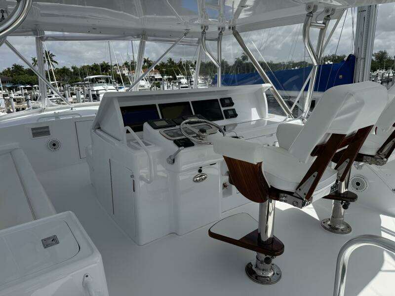 GLOMAR I 60ft Hatteras Yacht For Sale