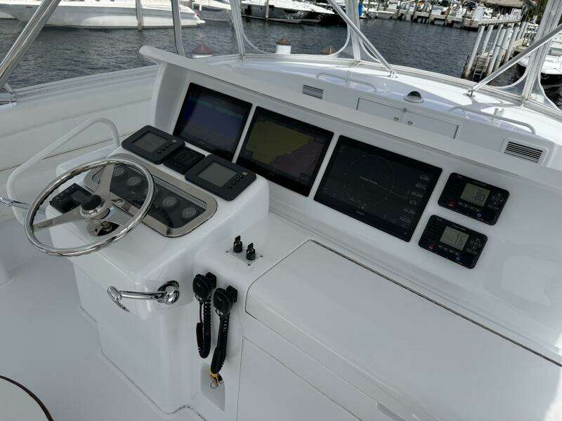 GLOMAR I 60ft Hatteras Yacht For Sale