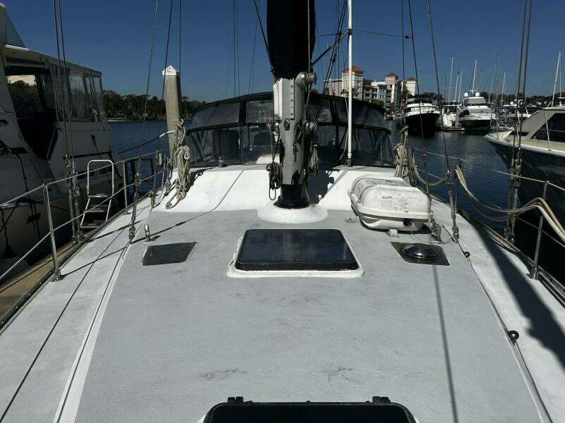 Possessor 52ft Morgan Yacht For Sale