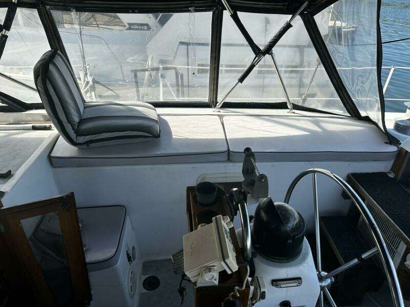 Possessor 52ft Morgan Yacht For Sale