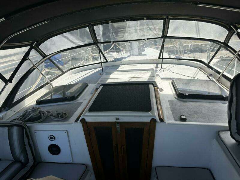 Possessor 52ft Morgan Yacht For Sale