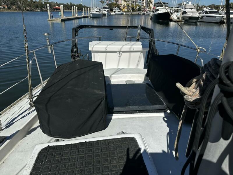 52' 1975 Morgan Out Island 51