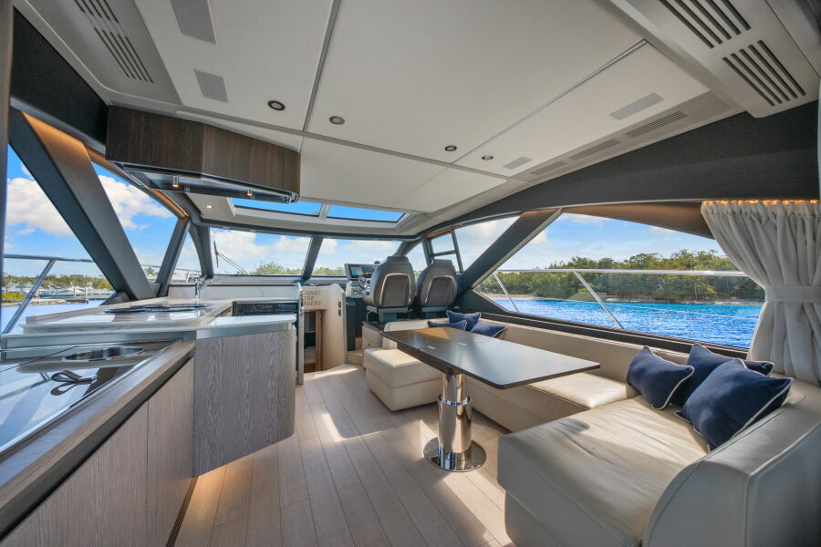 59' 2022 Azimut S6