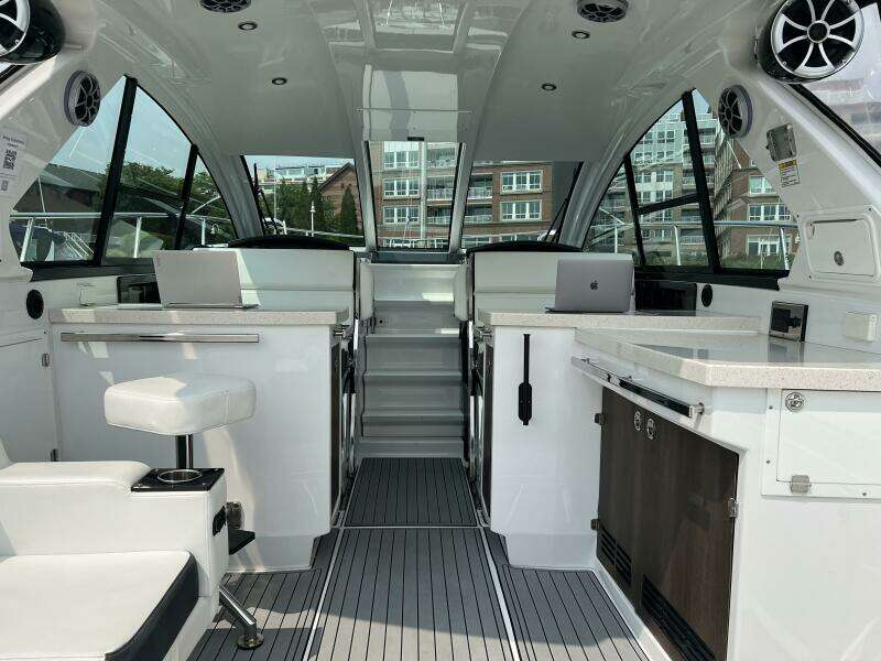 On Sabbatical 36ft Monterey Yacht For Sale