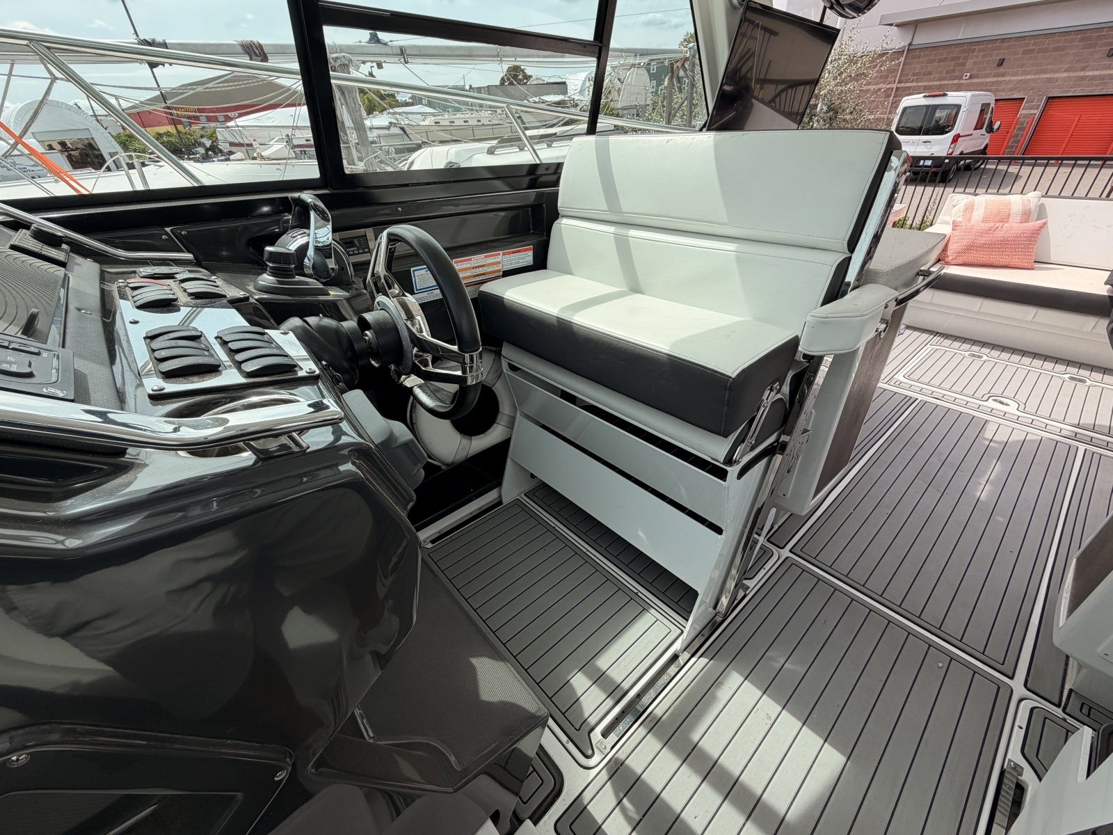 2018 Monterey 36 Sport Coupe