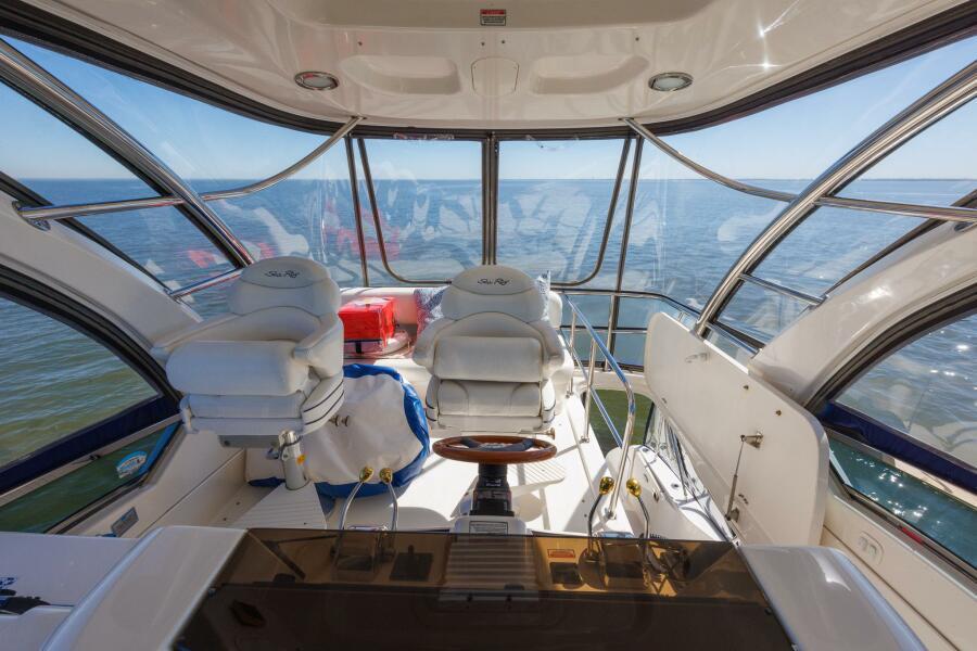 52' 2006 Sea Ray 52 Sedan Bridge