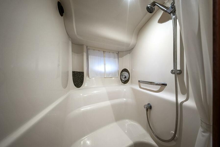 44' 2006 Sea Ray 44 Sundancer