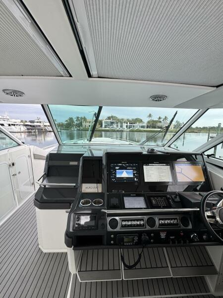 43' 2018 Formula 430 Super Sport Crossover