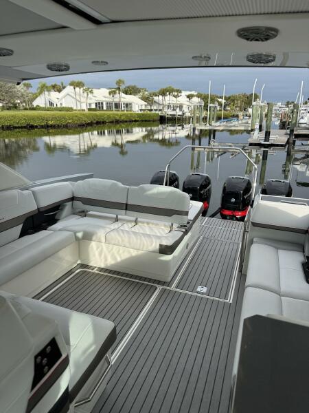 43' 2018 Formula 430 Super Sport Crossover