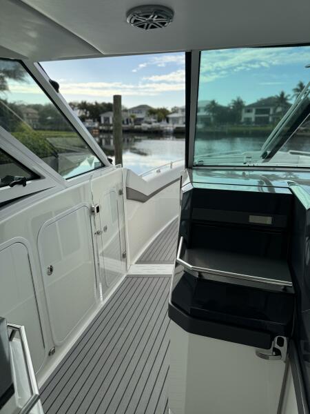 43' 2018 Formula 430 Super Sport Crossover