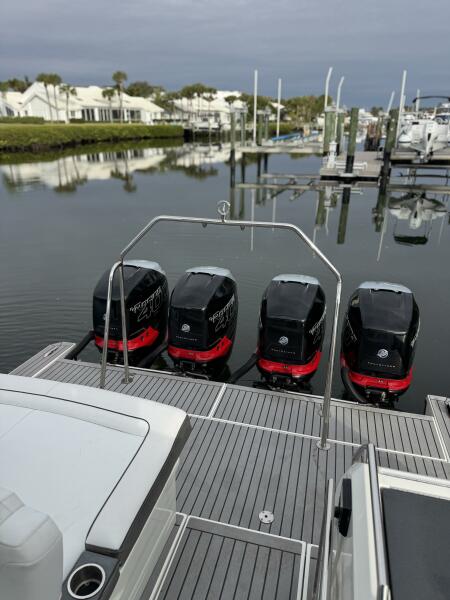 43' 2018 Formula 430 Super Sport Crossover