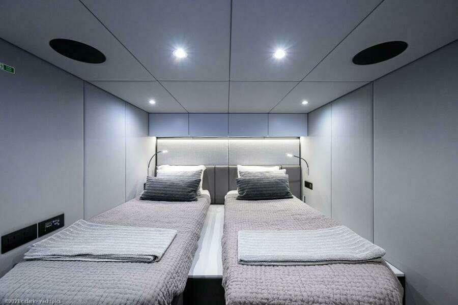 Sunreef 60 NERO- Forward Starboard Guest Cabin