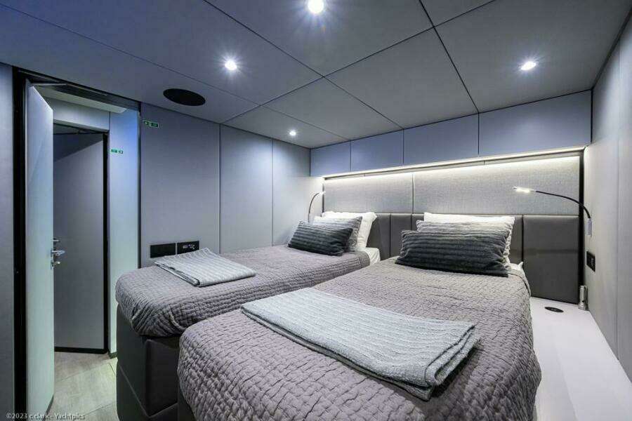 Sunreef 60 NERO- Forward Starboard Guest Cabin