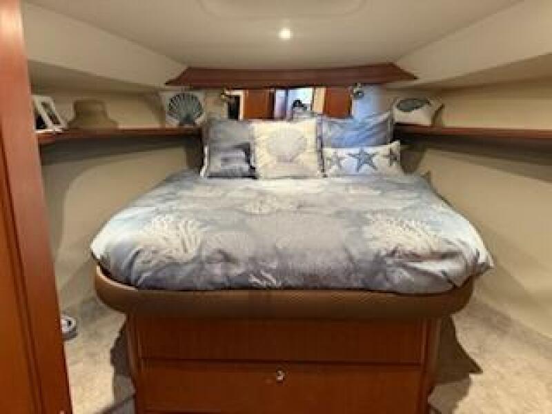 42' 2006 Silverton 42 Convertible