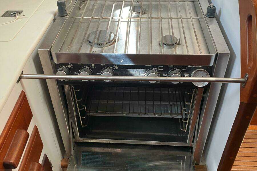 Lord Stanley 52ft Jarvis Newman Yacht For Sale