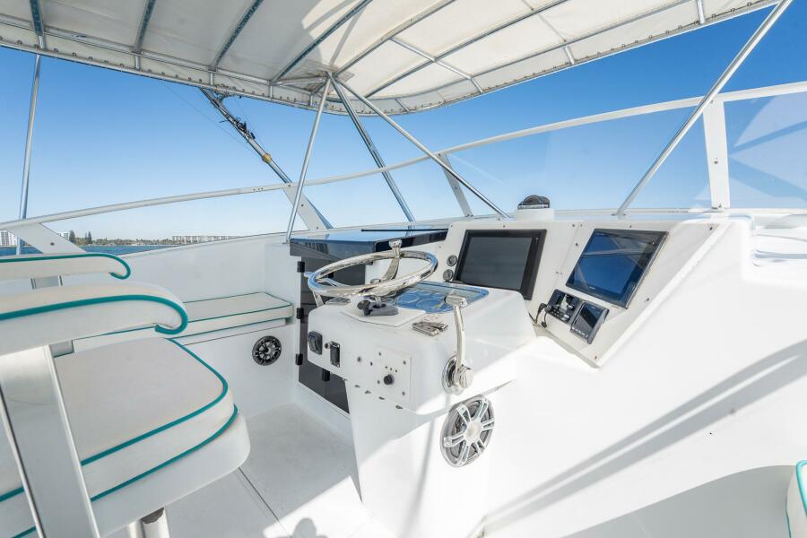 42' 1997 Strike Express