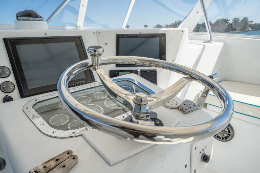 42' 1997 Strike Express