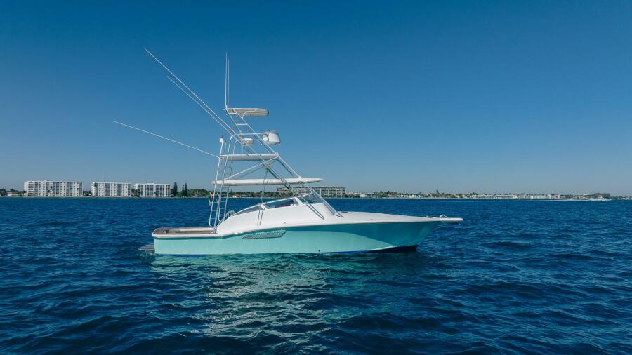 42' 1997 Strike Express