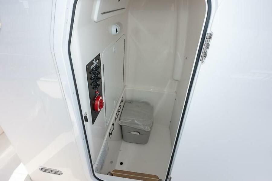 26' 2024 Regulator 26XO