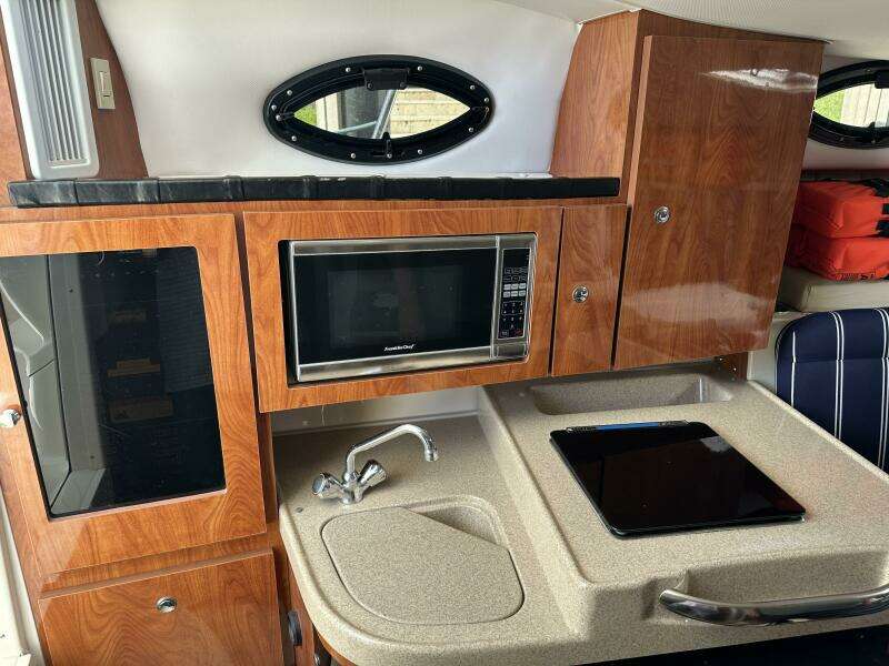 LAST ONE II 29ft Wellcraft Yacht For Sale