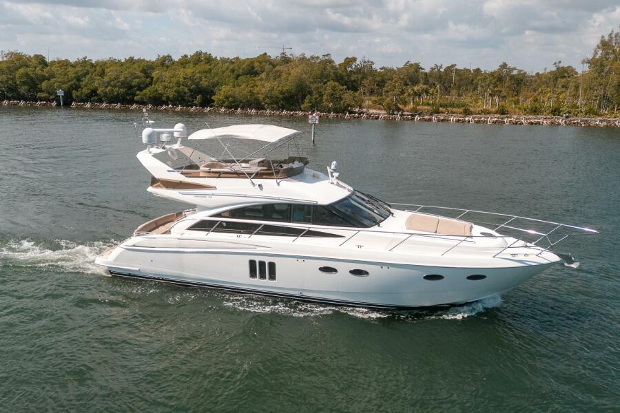 54' 2009 Princess 