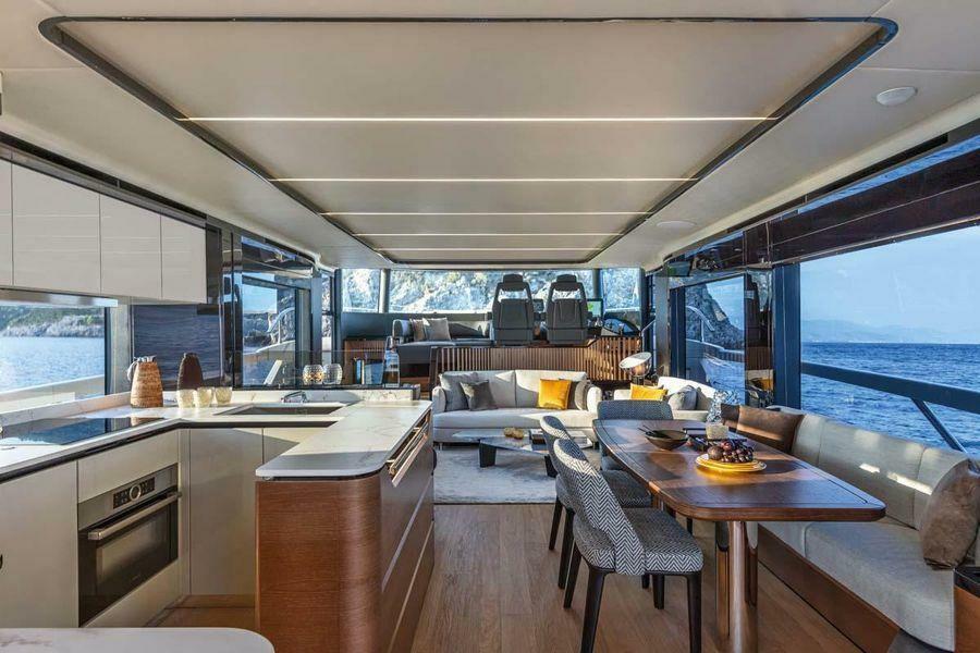 64' 2022 Absolute 64 Navetta