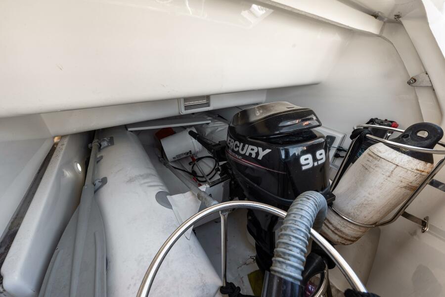 50' 2016 Riviera 5000 Sport Yacht