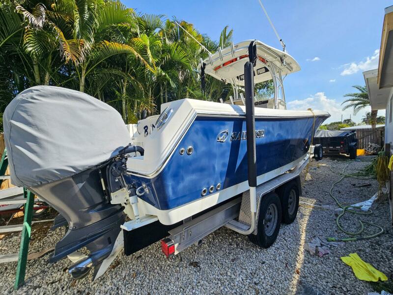 29' 2013 Sailfish 290 CC