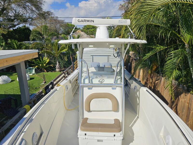29' 2013 Sailfish 290 CC