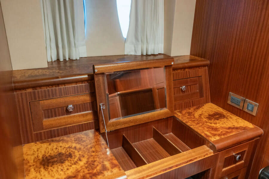 69ft Ocean Alexander Yacht For Sale