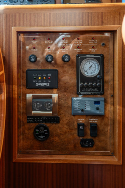 69' 2013 Ocean Alexander 65 PILOTHOUSE