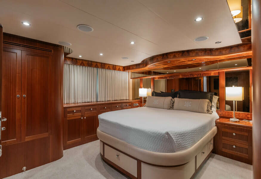 69ft Ocean Alexander Yacht For Sale