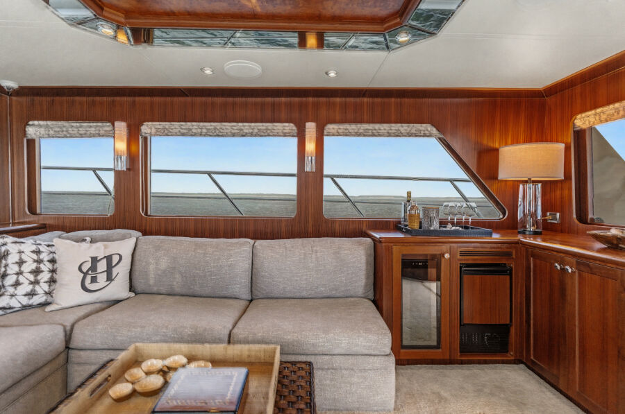 69' 2013 Ocean Alexander 65 PILOTHOUSE