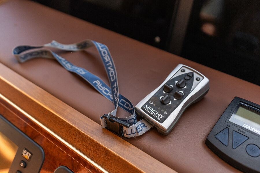 69' 2013 Ocean Alexander 65 PILOTHOUSE