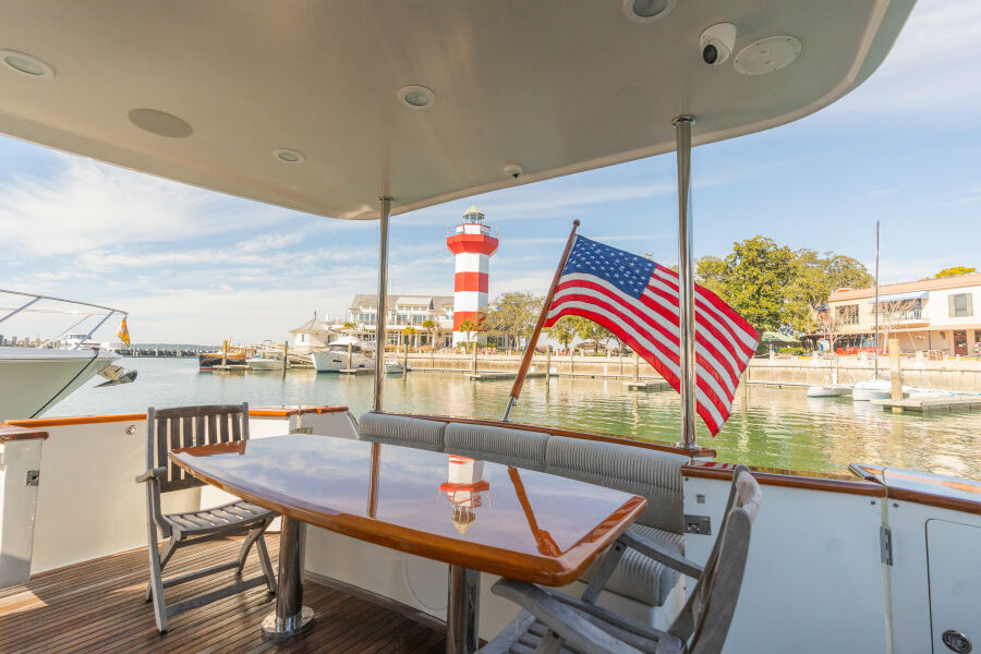 69' 2013 Ocean Alexander 65 PILOTHOUSE