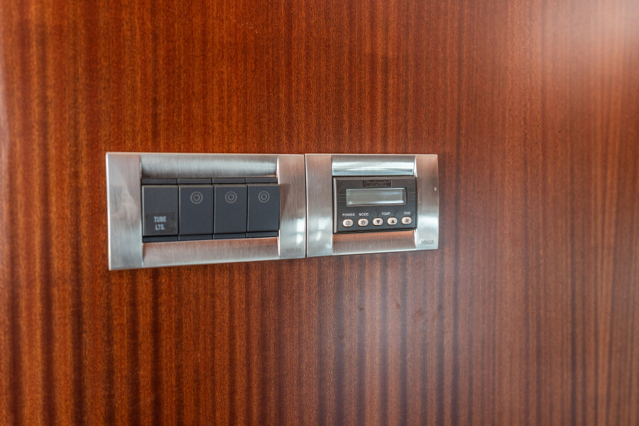 69' 2013 Ocean Alexander 65 PILOTHOUSE