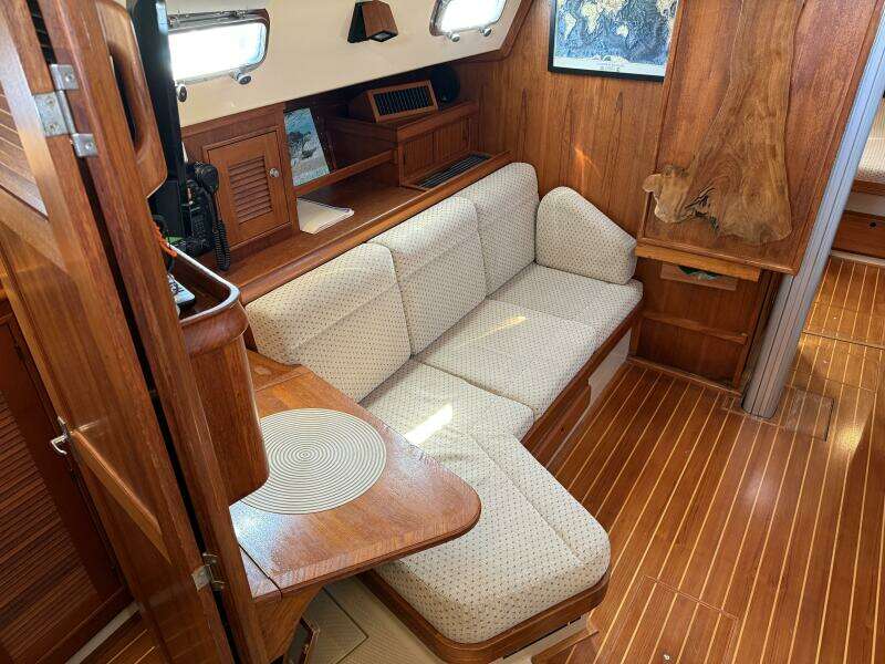 38ft Island Packet Yacht For Sale