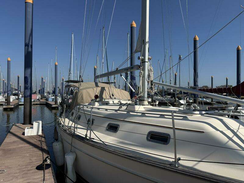 38ft Island Packet Yacht For Sale
