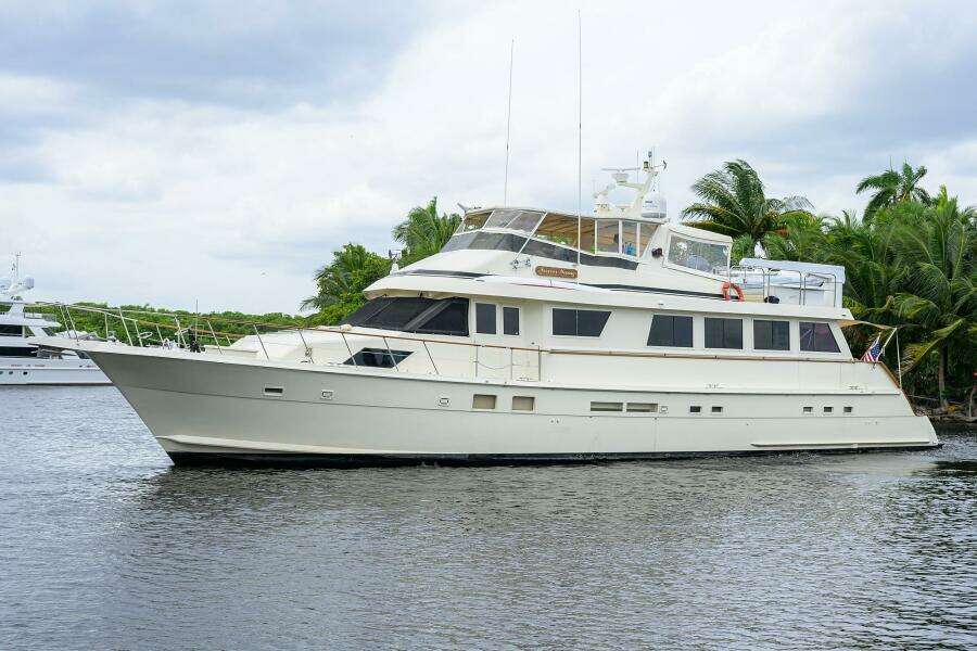 FOREVER YOUNG 78ft Hatteras Yacht For Sale