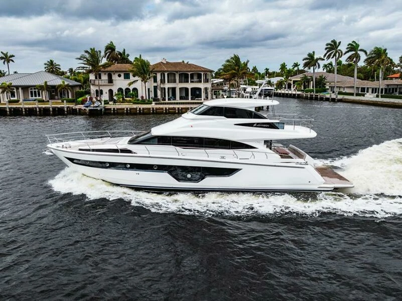 11 Knots ICW  