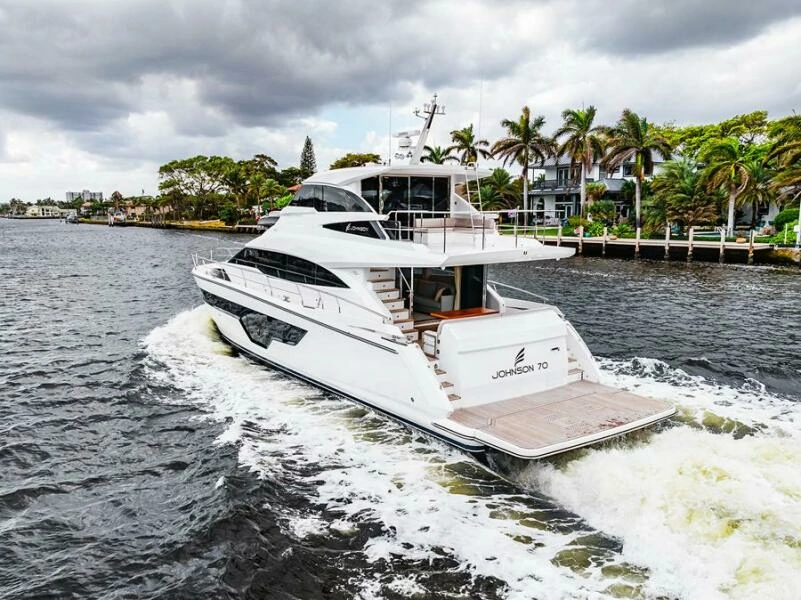 11 Knots ICW  